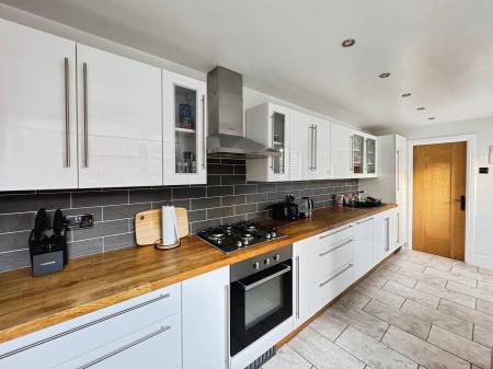 2 bedroom Terraced House for sale in Fulwell Road, Fulwell, Sunderland, SR6
