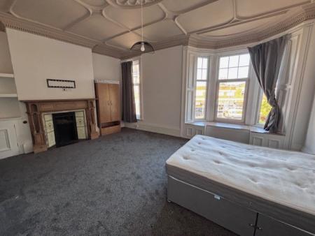 8 bedroom End of terrace house to let in Burn Park Road, Sunderland, SR2