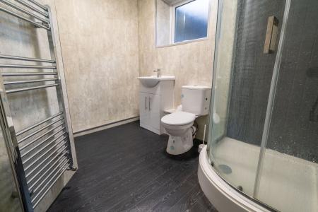 8 bedroom Terraced House to let in St Bedes Park, Sunderland, SR2