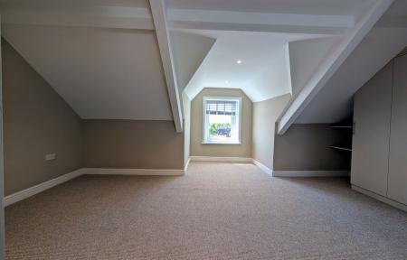 6 bedroom House to let in Brockley Terrace, Boldon Colliery, NE35