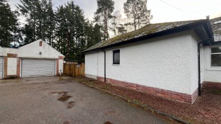 3 bedroom Semi-detached house to let in Inchmarlo Road, Banchory, AB31