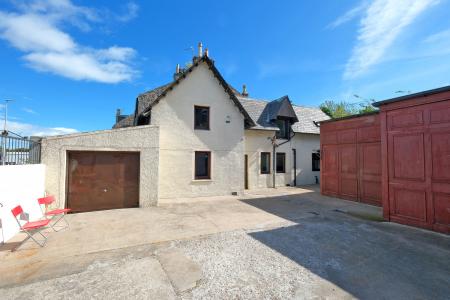 3 bedroom Detached house for sale in 16 Bedford Road, Kittybrewster, Aberdeen, AB24