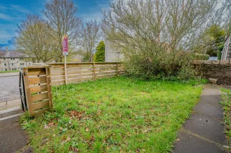 3 bedroom Flat for sale in 415 Clifton Road, Hilton, Aberdeen, AB24