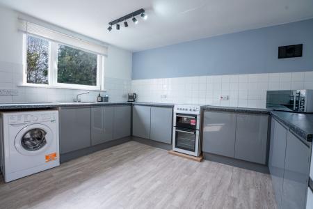 3 bedroom Flat for sale in 415 Clifton Road, Hilton, Aberdeen, AB24