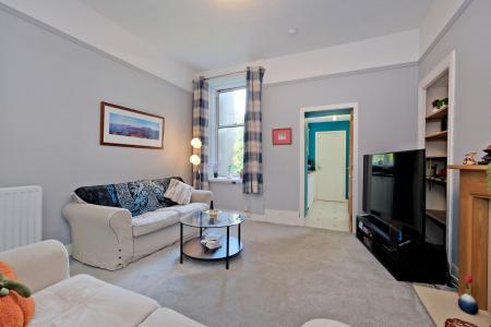 2 bedroom Flat for sale in 54 Balmoral Place, The City Centre, Aberdeen, AB10
