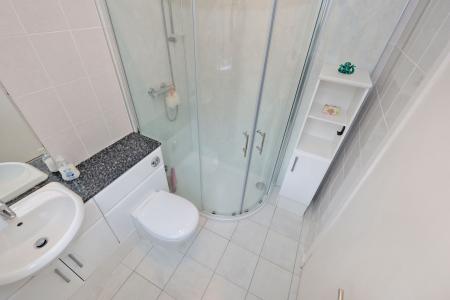 2 bedroom Flat for sale in 54 Balmoral Place, The City Centre, Aberdeen, AB10