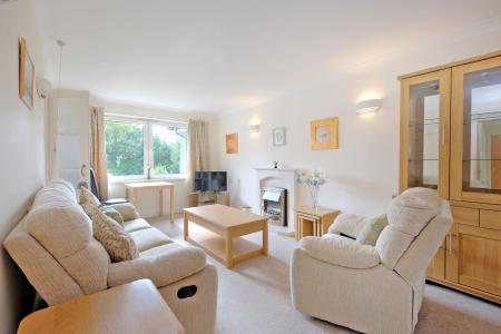 1 bedroom Flat for sale in 93 Whinhill Gate, Ferryhill, Aberdeen, AB11