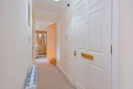 1 bedroom Flat for sale in 93 Whinhill Gate, Ferryhill, Aberdeen, AB11