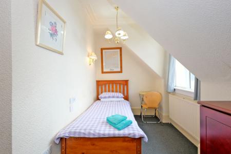 7 bedroom Detached house for sale in Brentwood Villa Guest House, 560 King St, Aberdeen, AB24