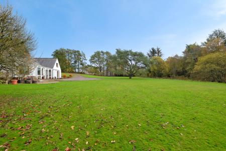 4 bedroom Detached house for sale in Heatherbank, Kintore, AB51