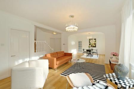 4 bedroom Detached house for sale in Heatherbank, Kintore, AB51