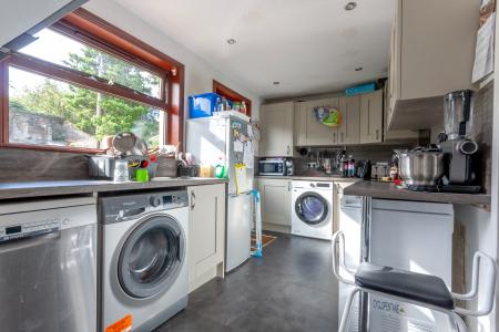 2 bedroom End of terrace house for sale in Kendal Green, Kemnay, AB51