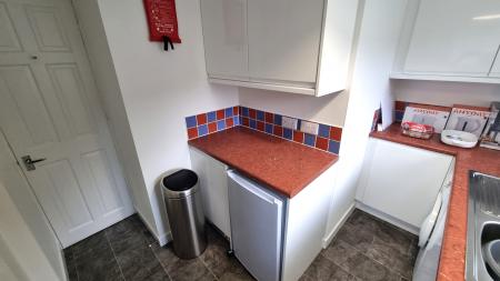 1 bedroom Flat to let in Claremont Place, The West End, Aberdeen, AB10