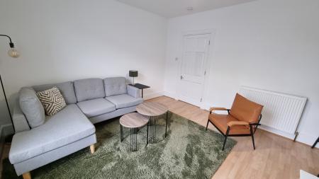 1 bedroom Flat to let in Claremont Place, The West End, Aberdeen, AB10