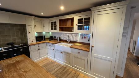 5 bedroom Detached house to let in Crathes, Banchory, AB31