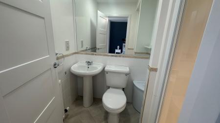 2 bedroom Flat to let in Cuparstone Place, Great Western Road, The City Centre, Aberdeen, AB10