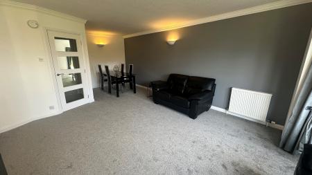2 bedroom Flat to let in Cuparstone Place, Great Western Road, The City Centre, Aberdeen, AB10