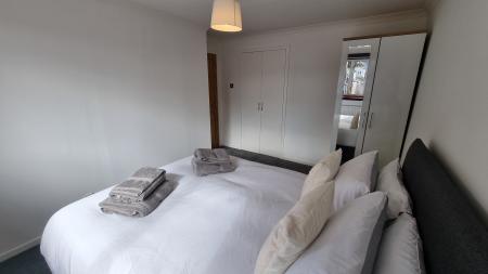 4 bedroom End of terrace house to let in Gordon Place, Bridge of Don, Aberdeen, AB23