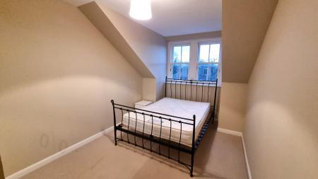 2 bedroom Flat to let in Great Western Road, Aberdeen, AB10