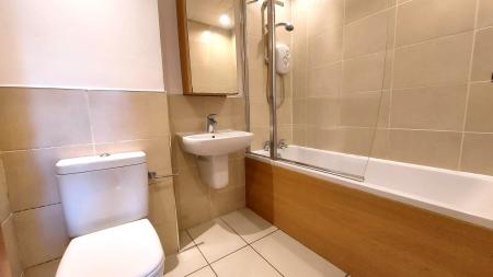 2 bedroom Flat to let in Headland Court, Garthdee, Aberdeen, AB10