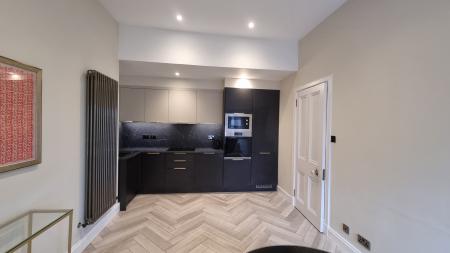 2 bedroom Flat to let in Jamaica Street, Kittybrewster, Aberdeen, AB25