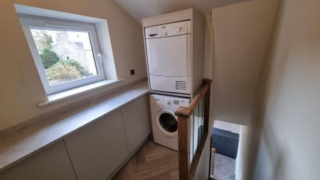 2 bedroom Flat to let in Jamaica Street, Kittybrewster, Aberdeen, AB25