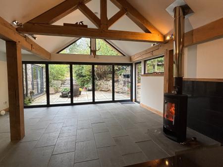 4 bedroom Bungalow to let in Midmar, Inverurie, AB51