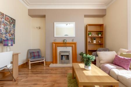 2 bedroom Flat to let in North Deeside Road, Peterculter, Aberdeen, AB14