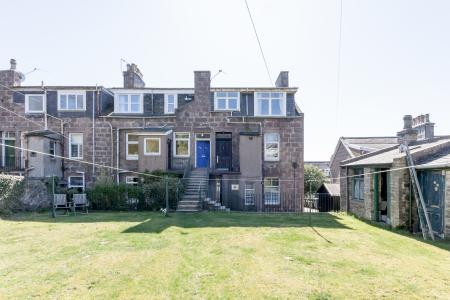 2 bedroom Flat to let in North Deeside Road, Peterculter, Aberdeen, AB14