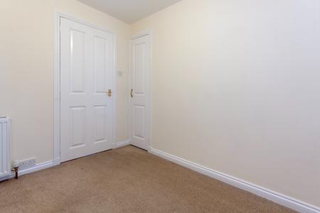 2 bedroom Flat to let in Polo Gardens, Stoneywood, AB21