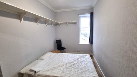 2 bedroom Flat to let in Rosemount Place, Rosemount, Aberdeen, AB25