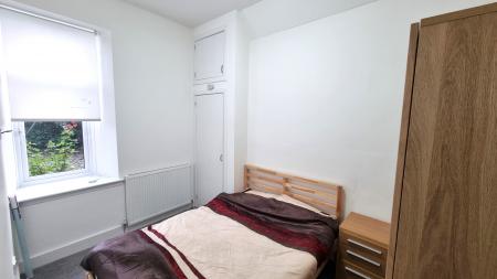 1 bedroom Flat to let in Wallfield Crescent, Rosemount, Aberdeen, AB25