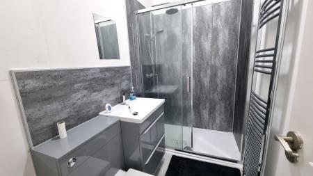 1 bedroom Flat to let in Wallfield Crescent, Rosemount, Aberdeen, AB25