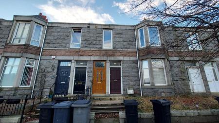 2 bedroom Flat to let in Clifton Road, Hilton, Aberdeen, AB24