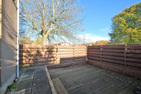 2 bedroom Terraced House to let in Altonrea Gardens, Dyce, Aberdeen, AB21