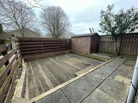 2 bedroom Terraced House to let in Altonrea Gardens, Dyce, Aberdeen, AB21