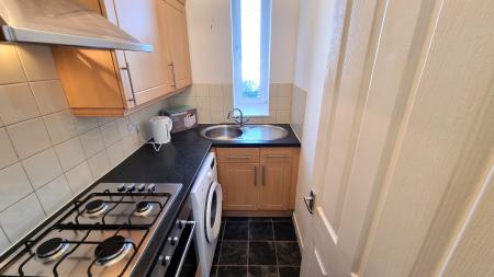 1 bedroom Flat to let in Victoria Road, Torry, Aberdeen, AB11