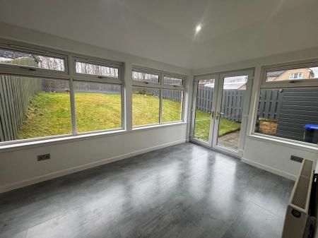 3 bedroom Semi-detached house to let in Castleview Avenue, Kintore, AB51