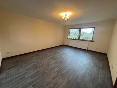 3 bedroom Detached house to let in Park Crescent, Oldmeldrum, AB51