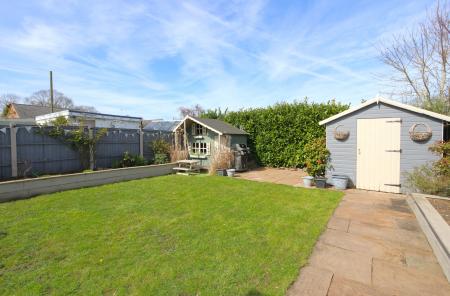 3 bedroom Semi-detached house for sale in Ashby Road, Newbold Coleorton, LE67