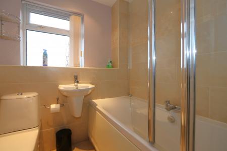 4 bedroom Detached house for sale in Blackthorn Way, Measham, DE12