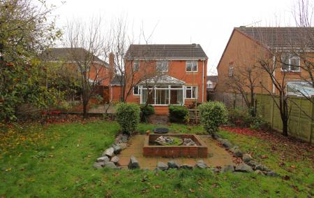 4 bedroom Detached house for sale in Blackthorn Way, Measham, DE12