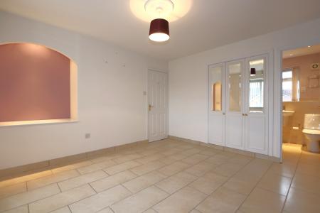 4 bedroom Detached house for sale in Blackthorn Way, Measham, DE12