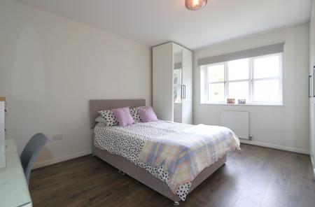 4 bedroom Semi-detached house for sale in Church Street, Appleby Magna, DE12