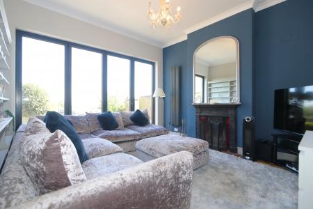 5 bedroom Detached house for sale in George Street, Melbourne, DE73