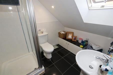 3 bedroom Town house for sale in George Street, Melbourne, DE73