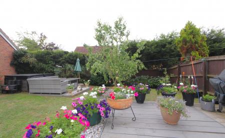 3 bedroom Detached house for sale in Kelso Close, Measham, DE12