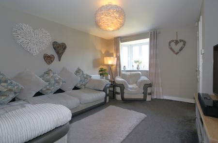 3 bedroom Semi-detached house for sale in Kiln Close, Ashby-De-, Lount, LE65