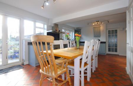 4 bedroom Detached house for sale in Main Street, Osgathorpe, LE12