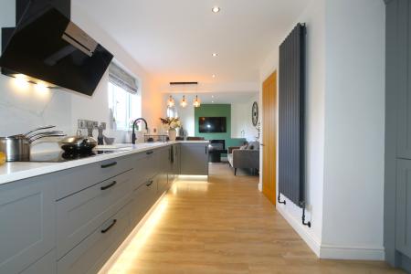 4 bedroom Detached house for sale in Main Street, Osgathorpe, LE12